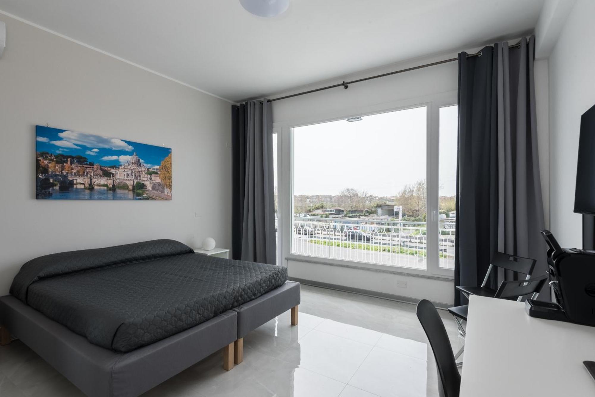 Travelershome Ciampino Airport Guesthouse 600M To Airport Esterno foto