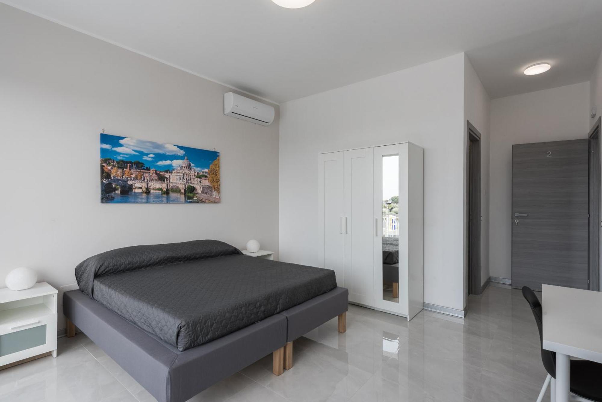 Travelershome Ciampino Airport Guesthouse 600M To Airport Esterno foto