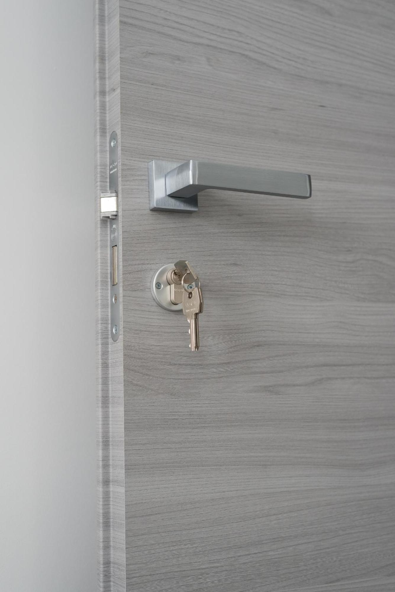 Travelershome Ciampino Airport Guesthouse 600M To Airport Esterno foto