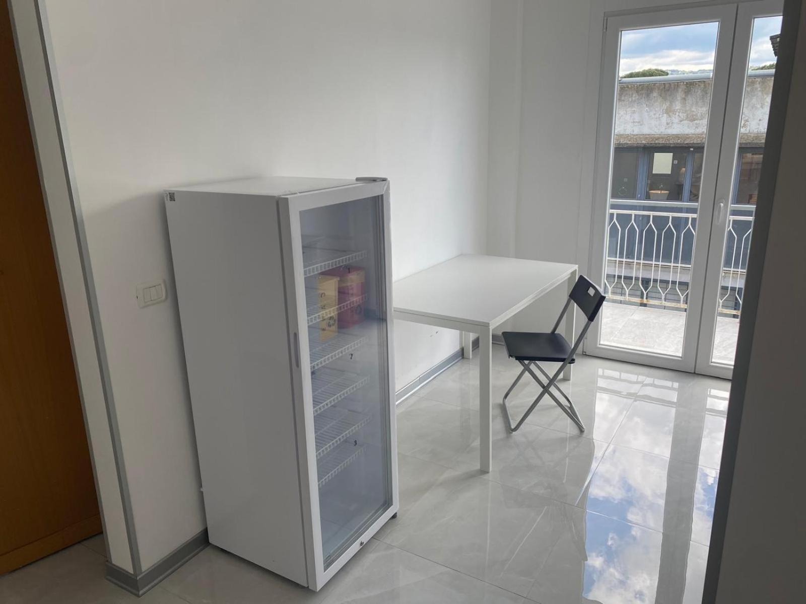 Travelershome Ciampino Airport Guesthouse 600M To Airport Esterno foto